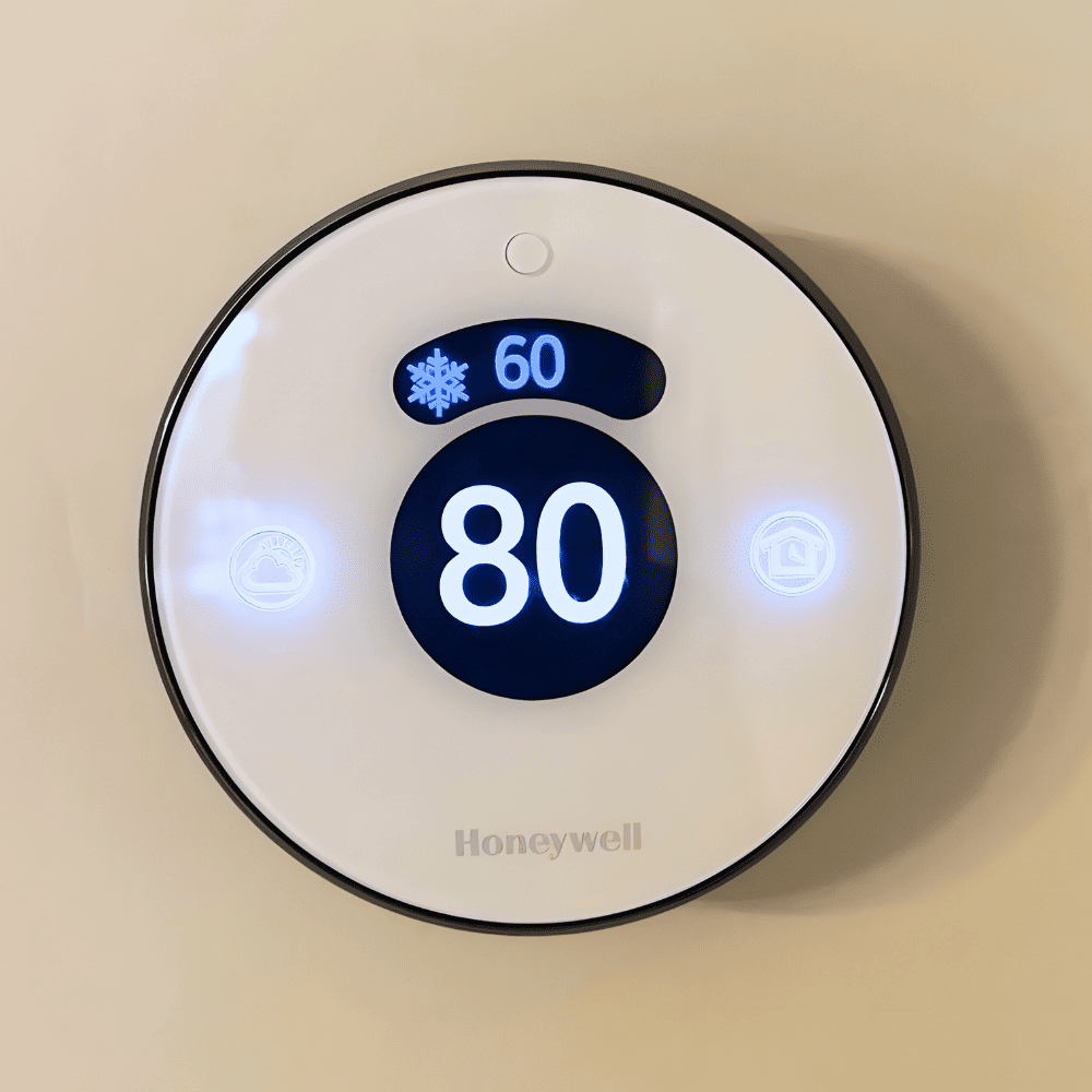 Thermostat Check During Home Watch in Sarasota